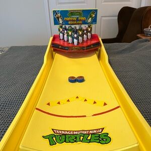 Teenage Mutant Ninja Turtles Vintage Remco Poppin' Pins Bowling Game